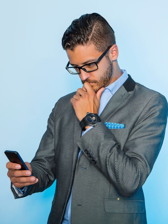 Read more about the article 10 Things Classy people Never Post On Social Media, According To Psychology.