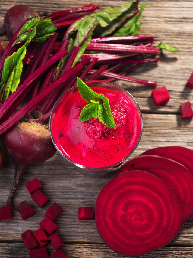 Read more about the article 8 ways to add iron rich beetroot to your daily diet.